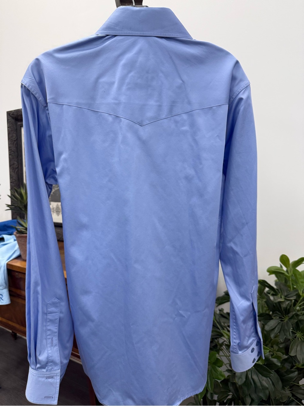 CR Ranchwear Men's Light Blue Dress Shirt with Embroidered 'CR.” - Picture 4 of 4